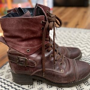 Taos Crave combat boots / size 38 / wine